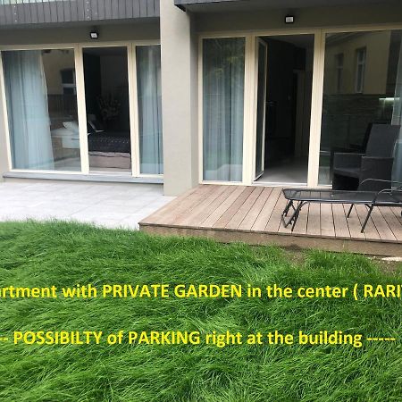 Luxury Apartment With Private Garden Prague Exterior photo